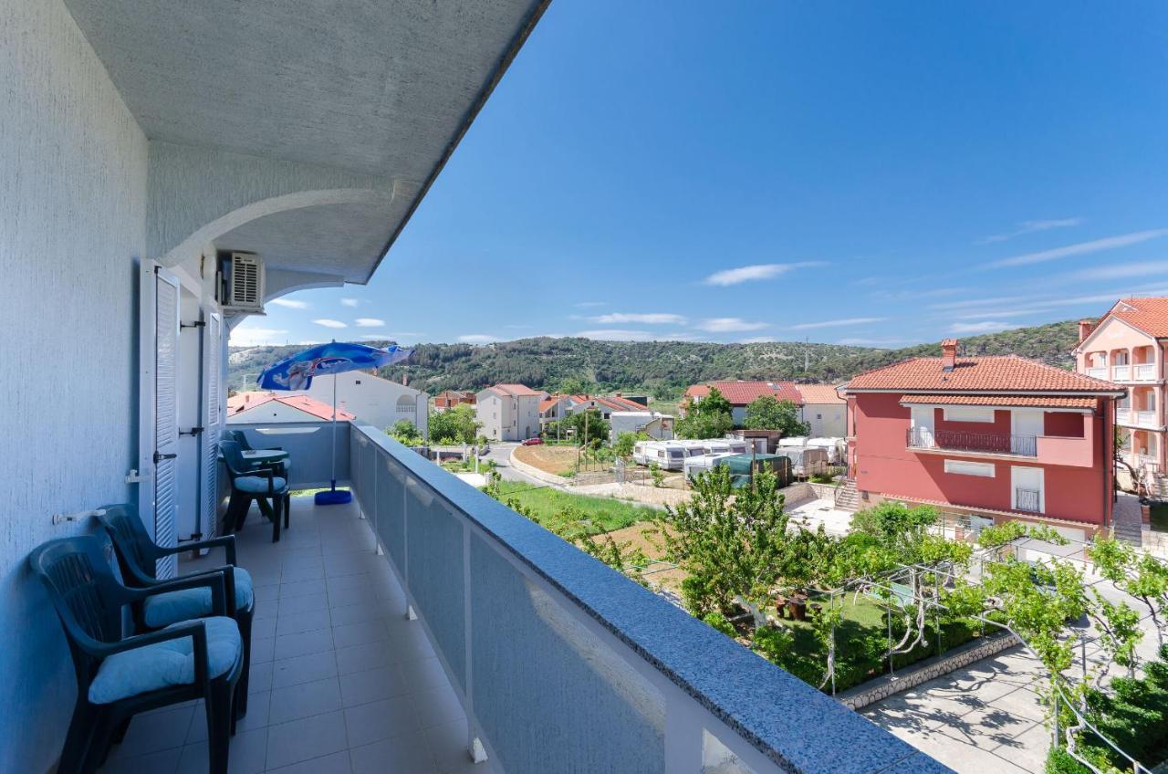 Apartments Rajka Lopar Exterior foto